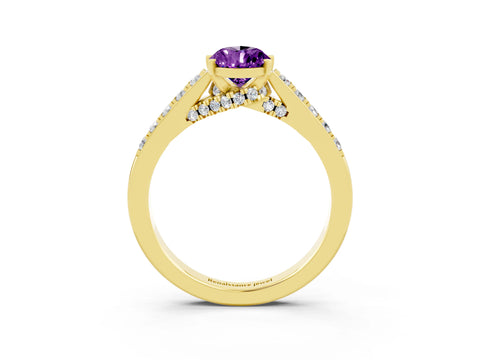 Yellow gold Pear Cut Diamond Solitaire Ring with Pavé Band and Prong Setting_3
