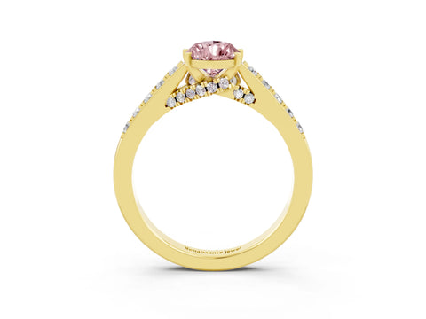 Yellow gold Pear Cut Diamond Solitaire Ring with Pavé Band and Prong Setting_3
