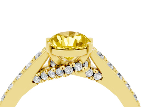Yellow gold Pear Cut Diamond Solitaire Ring with Pavé Band and Prong Setting_4