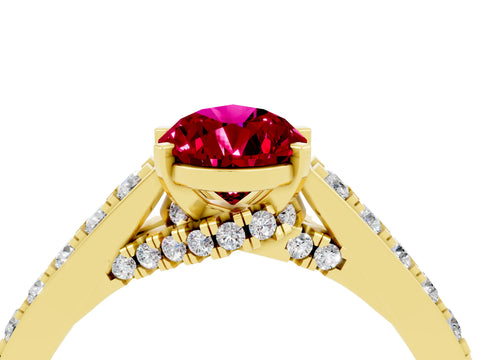 Yellow gold Pear Cut Diamond Solitaire Ring with Pavé Band and Prong Setting_4