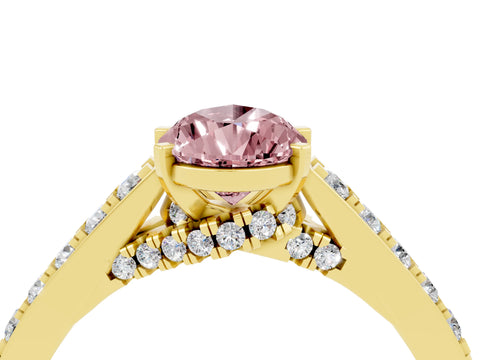 Yellow gold Pear Cut Diamond Solitaire Ring with Pavé Band and Prong Setting_4