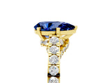 Yellow gold Pear Cut Diamond Solitaire Ring with Pavé Band and Prong Setting_5