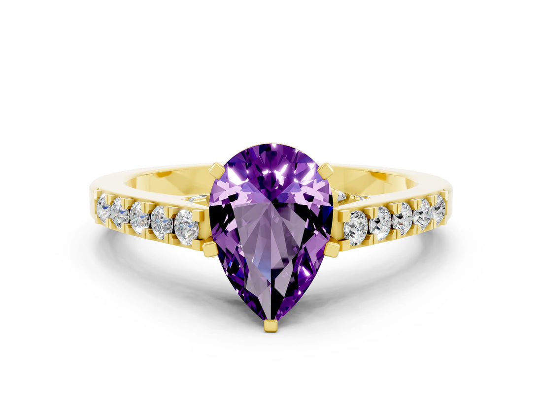 Yellow gold Pear Cut Diamond Solitaire Ring with Pavé Band and Prong Setting