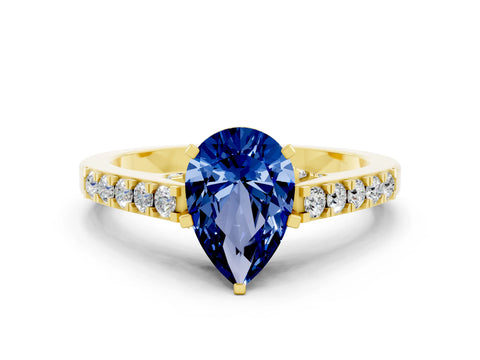 Yellow gold Pear Cut Diamond Solitaire Ring with Pavé Band and Prong Setting