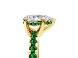 Yellow gold Pear Cut Diamond Solitaire Ring with Round with Emerald side stone Pavé Band and Four-Prong Setting_41