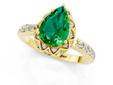 Yellow gold Pear Cut Diamond Solitaire Ring with Shared Prong Pavé Band_1