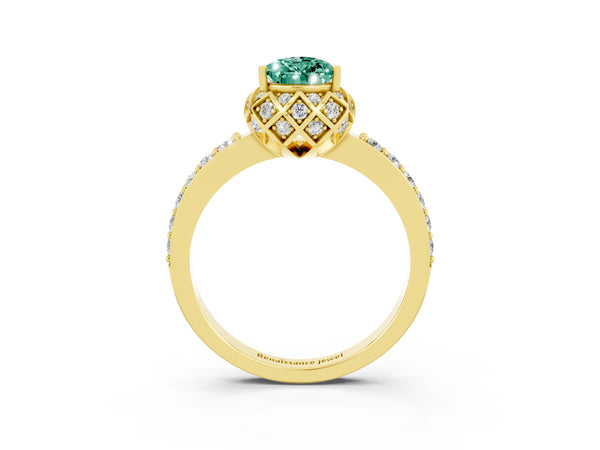 Yellow gold Pear Cut Diamond Solitaire Ring with Shared Prong Pavé Band
