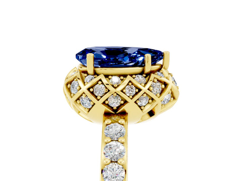 Yellow gold Pear Cut Diamond Solitaire Ring with Shared Prong Pavé Band_5