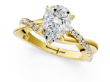 Yellow gold Pear Cut Diamond Twisted Band with Pavé Setting and Four-Prong Setting_33