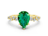 Yellow gold Pear Cut Emerald Cluster Side Stone Solitaire Ring with Prong Setting_24