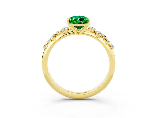 Yellow gold Pear Cut Emerald Cluster Side Stone Solitaire Ring with Prong Setting