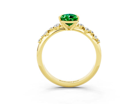 Yellow gold Pear Cut Emerald Cluster Side Stone Solitaire Ring with Prong Setting_27