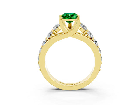 Yellow gold Pear Cut Emerald Engagement Ring with Pavé Band and Four-Prong Setting_3