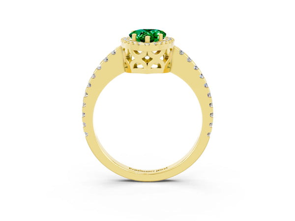 Yellow gold Pear Cut Emerald Halo Engagement Ring with Pavé Band and Prong Setting