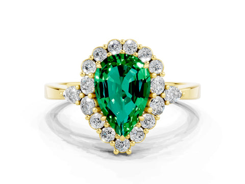 Yellow gold Pear Cut Emerald Halo Ring with Pear Side Stones and Prong Setting_12