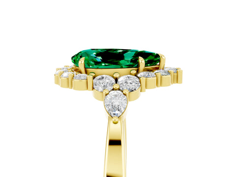Yellow gold Pear Cut Emerald Halo Ring with Pear Side Stones and Prong Setting_17
