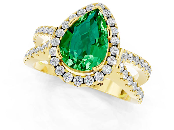 Yellow gold Pear Cut Emerald Halo Ring with Split Shank Pavé Band and Prong Setting