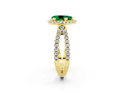 Yellow gold Pear Cut Emerald Halo Ring with Split Shank Pavé Band and Prong Setting_2