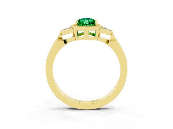 Yellow gold Pear Cut Emerald Halo Ring with Tapered Band and Four-Prong Setting