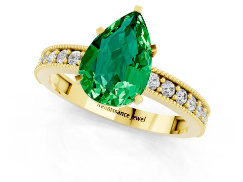 Yellow gold Pear Cut Emerald Milgrain Pavé Engagement Ring with Four-Prong Setting_1