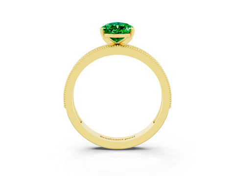 Yellow gold Pear Cut Emerald Milgrain Pavé Engagement Ring with Four-Prong Setting_3