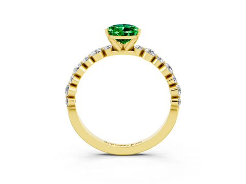 Yellow gold Pear Cut Emerald Prong Set Engagement Ring with Pavé Band_3