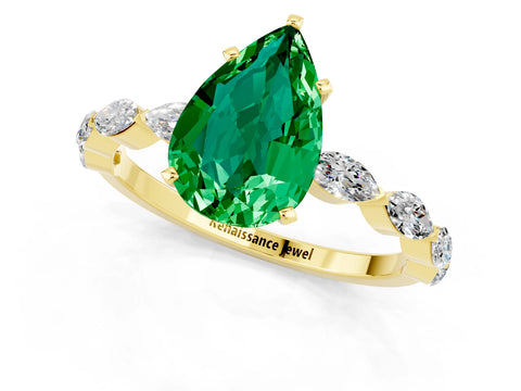 Yellow gold Pear Cut Emerald Ring with Marquise Side Stones and Prong Setting_1