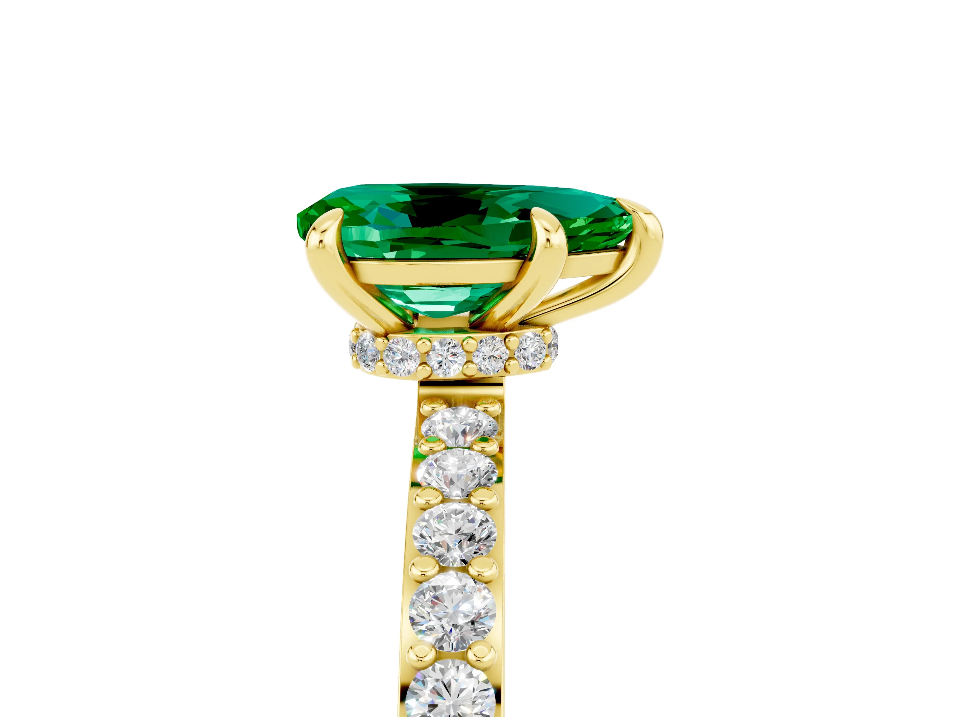 Yellow gold Pear Cut Emerald Ring with Pavé Band and Four-Prong Setting_5