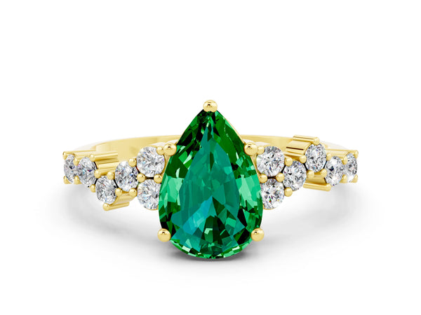 Yellow gold Pear Cut Emerald Scattered Round Accent Ring with Prong Setting