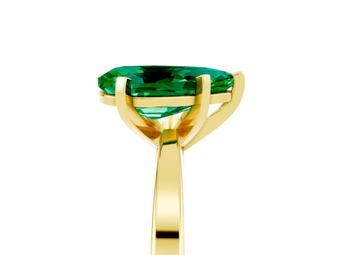 Yellow gold Pear Cut Emerald Solitaire Engagement Ring with Classic Band and Four-Prong Setting_29