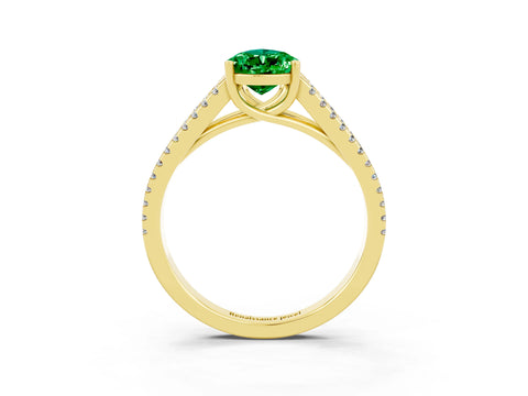 Yellow gold Pear Cut Emerald Solitaire Engagement Ring with Split Shank Pavé Band_3