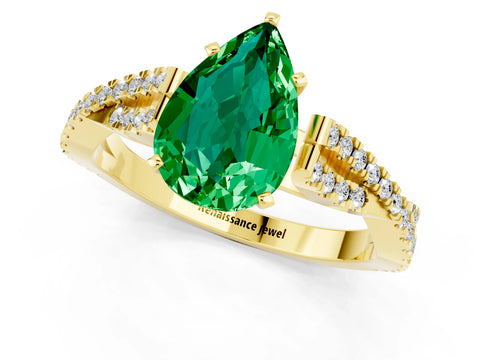 Yellow gold Pear Cut Emerald Solitaire Engagement Ring with Twisted Pavé Band and Four-Prong Setting_1