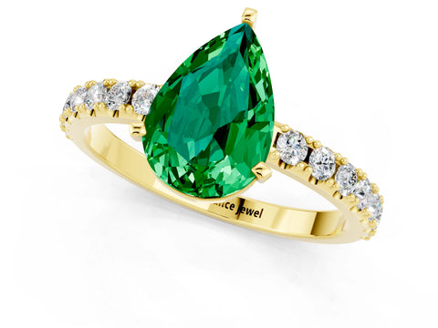 Yellow gold Pear Cut Emerald Solitaire Pavé Band with Four-Prong Setting_1