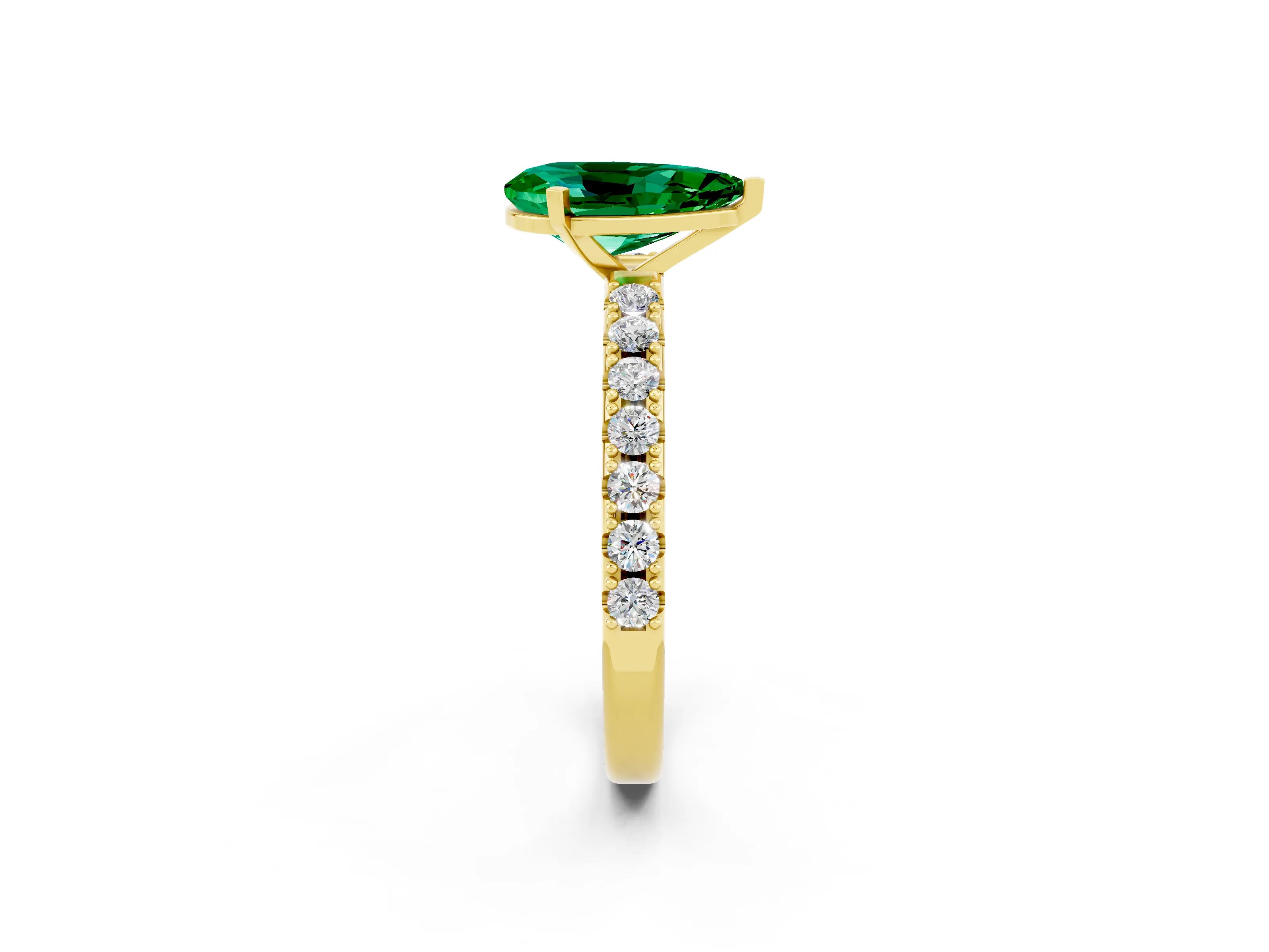 Yellow gold Pear Cut Emerald Solitaire Pavé Band with Four-Prong Setting_2