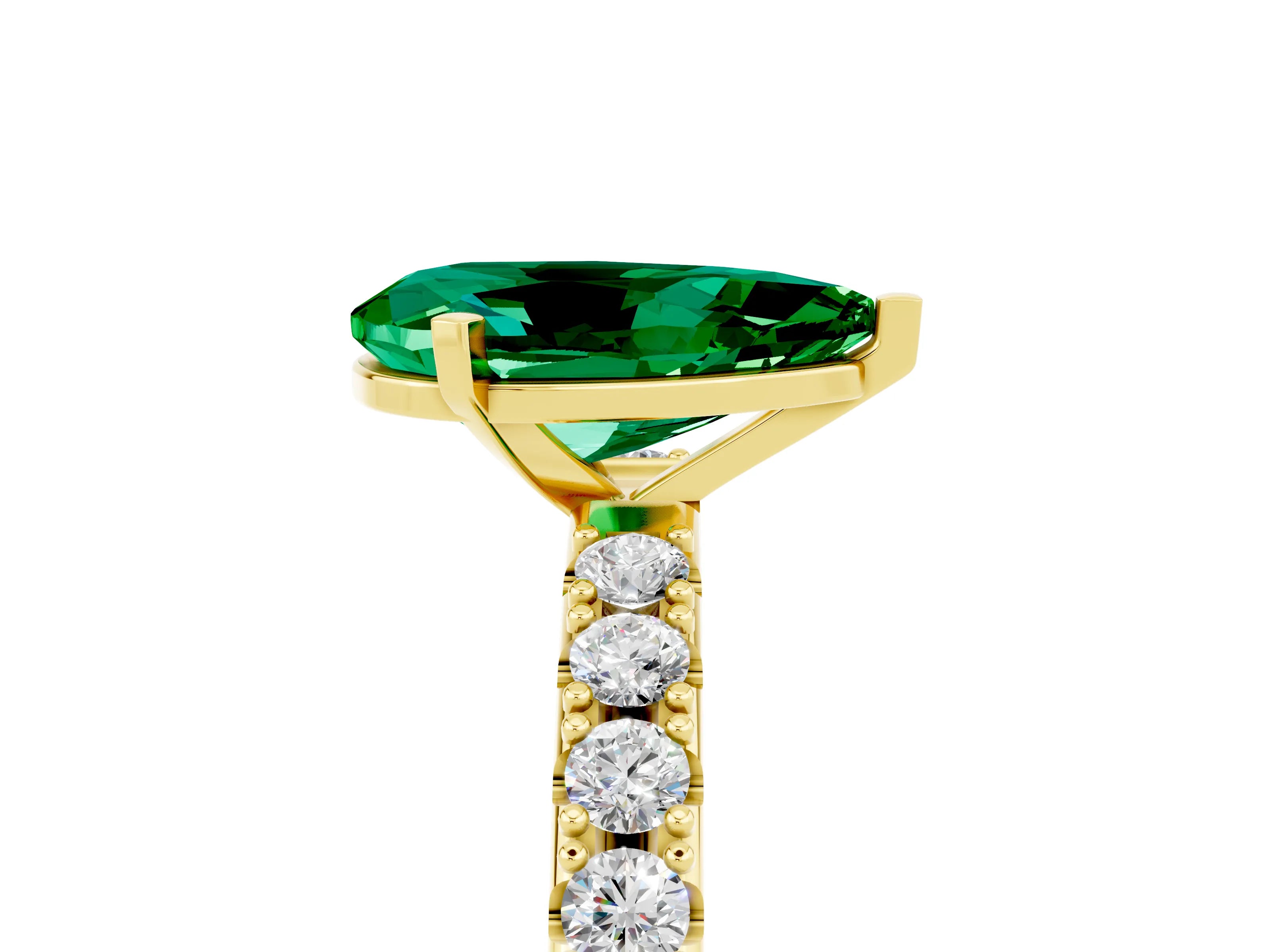 Yellow gold Pear Cut Emerald Solitaire Pavé Band with Four-Prong Setting_5
