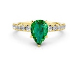 Yellow gold Pear Cut Emerald Solitaire Pavé Engagement Ring with Round Band and Prong Setting_12