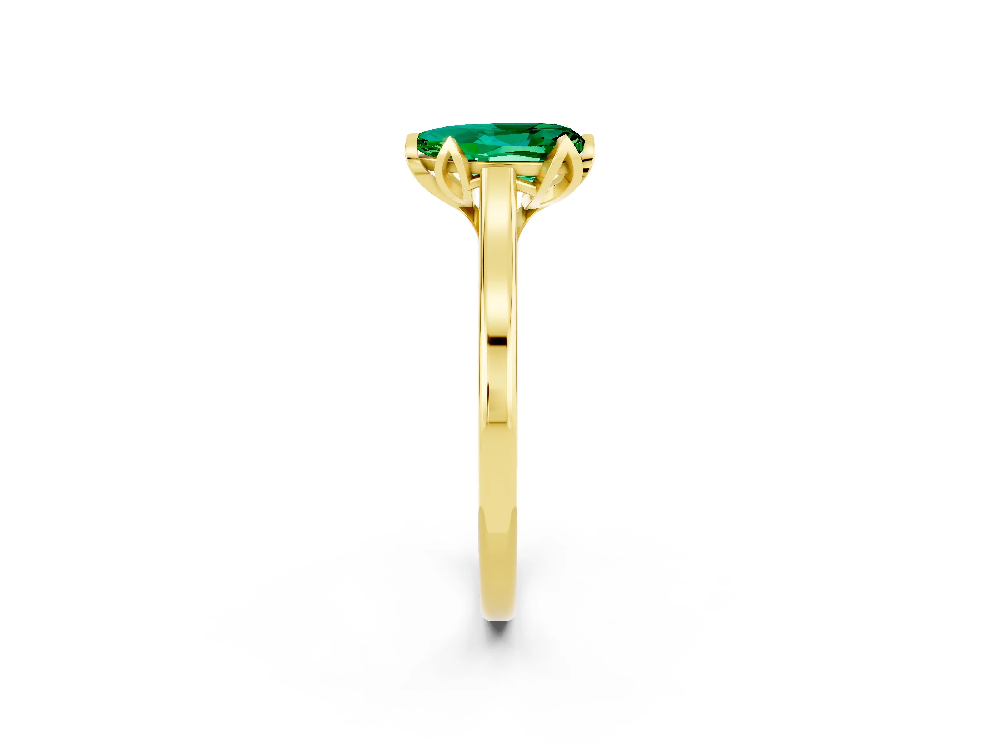 Yellow gold Pear Cut Emerald Solitaire Ring with Flower Prong Setting and Classic Band_14