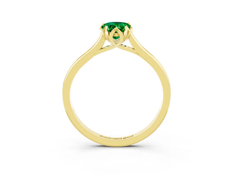 Yellow gold Pear Cut Emerald Solitaire Ring with Flower Prong Setting and Classic Band_15