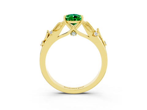 Yellow gold Pear Cut Emerald Solitaire Ring with Leaf Motif Band and Four-Prong Setting_3