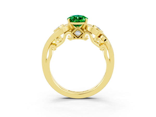 Yellow gold Pear Cut Emerald Solitaire Ring with Milgrain Pavé Band and Four-Prong Setting