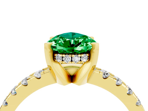 Yellow gold Pear Cut Emerald Solitaire Ring with Pavé Band and Four-Prong Setting_28