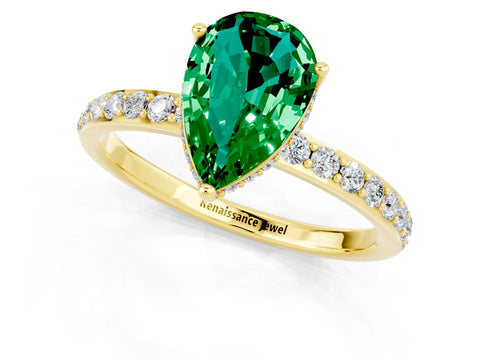 Yellow gold Pear Cut Emerald Solitaire Ring with Pavé Band and Hidden Halo_13