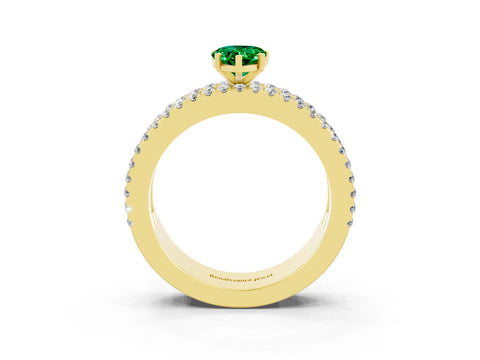 Yellow gold Pear Cut Emerald Solitaire Ring with Pavé and Channel Set Band_3