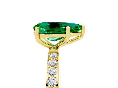 Yellow gold Pear Cut Emerald Solitaire Ring with Pave Band and Four Prong Setting_29