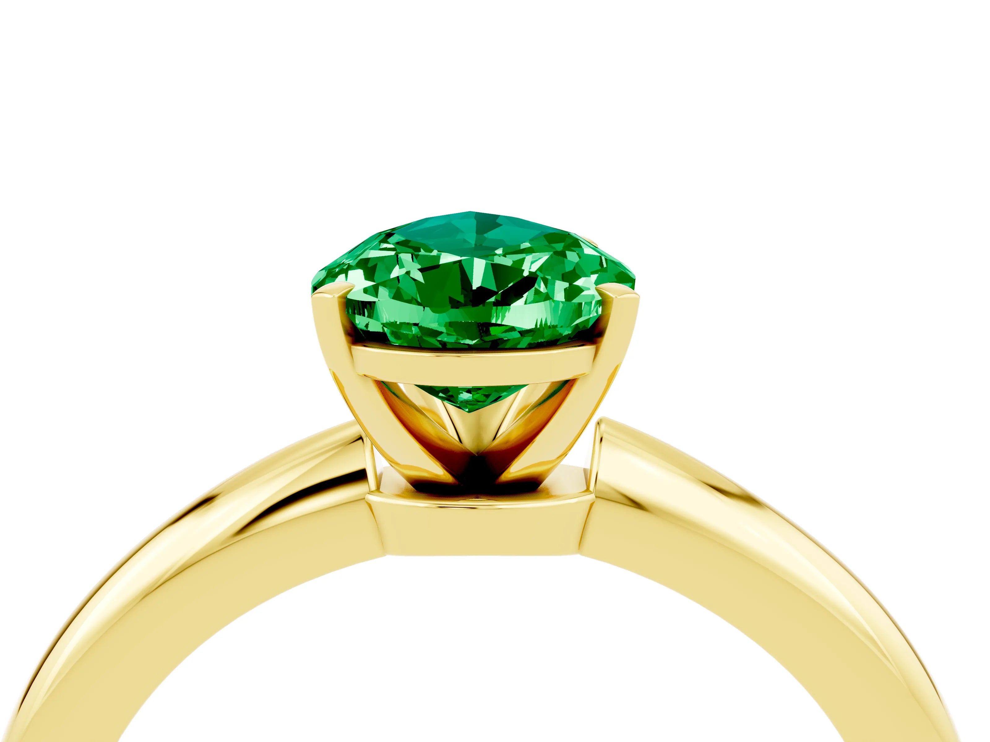 Yellow gold Pear Cut Emerald Solitaire Ring with Six-Prong Setting and Classic Band_4