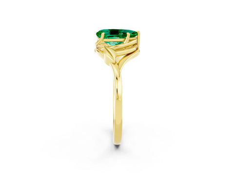 Yellow gold Pear Cut Emerald Solitaire Ring with Twist Band and Four-Prong Setting_26