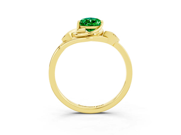 Yellow gold Pear Cut Emerald Solitaire Ring with Twist Band and Four-Prong Setting