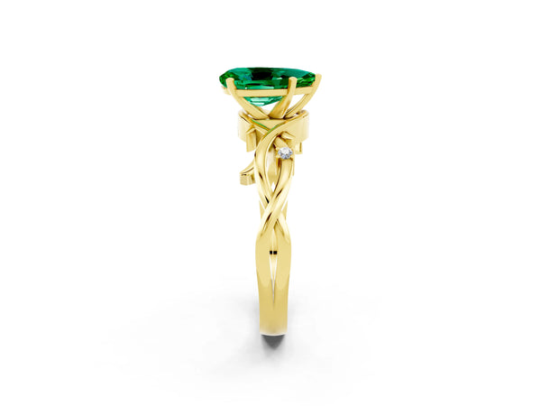 Yellow gold Pear Cut Emerald Solitaire Ring with Twisted Band and Prong Setting