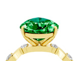 Yellow gold Pear Cut Emerald Solitaire Twisted Band with Round  Accents and Prong Setting_16