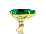 Yellow gold Pear Cut Emerald Solitaire Twisted Band with Round  Accents and Prong Setting_17